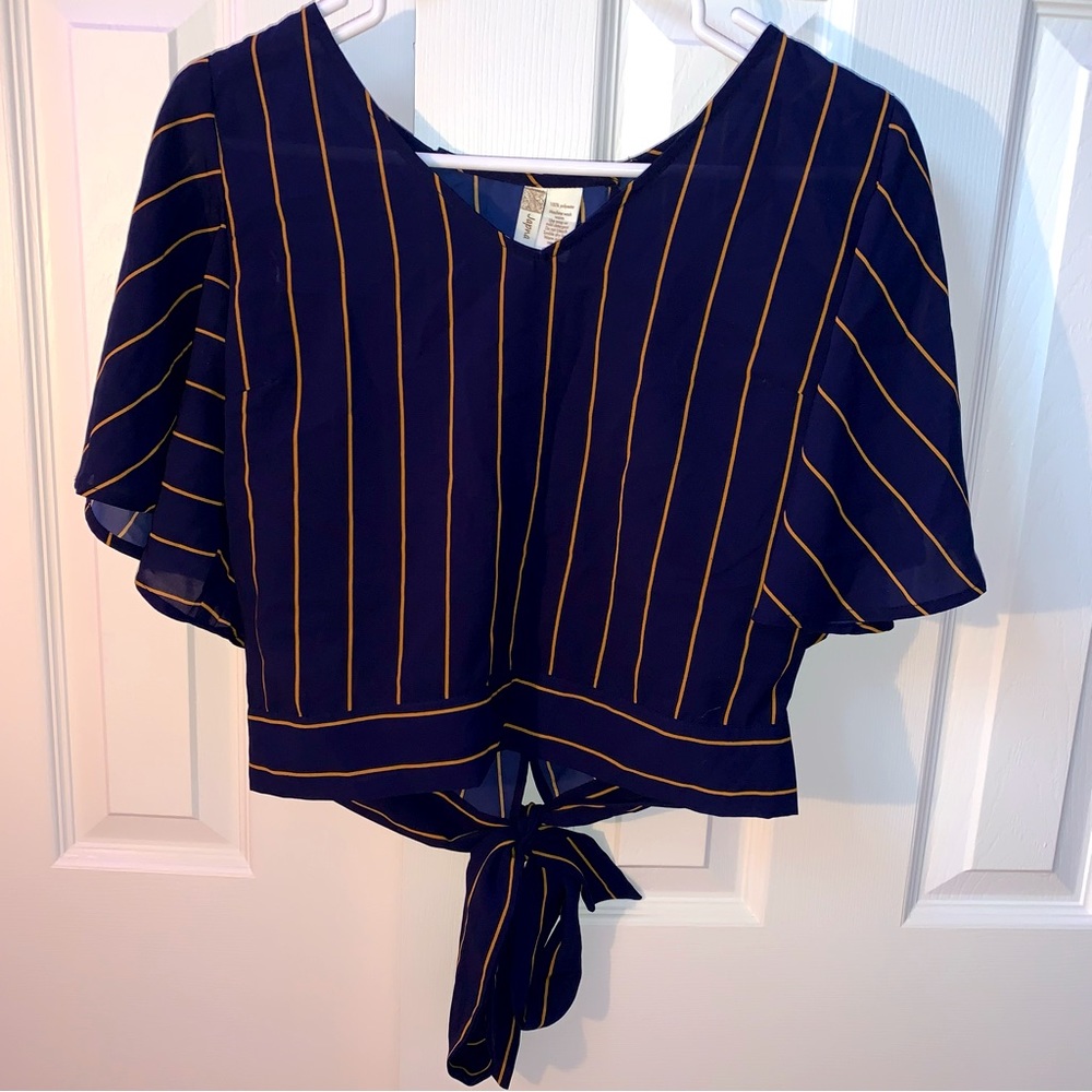 JAPNA Tie Back Lightweight Short Sleeve Blouse | Women’s Size M